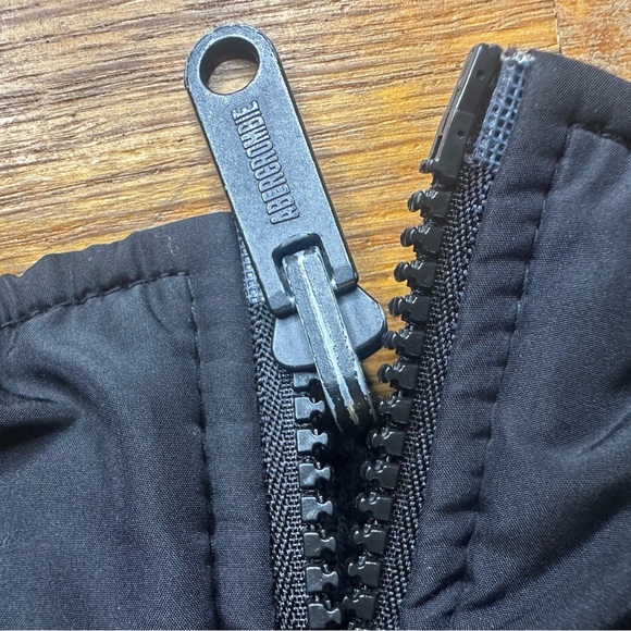 Abercrombie Kids Quilted Reversible Jacket - Black and Camouflage - Picture 5 of 10